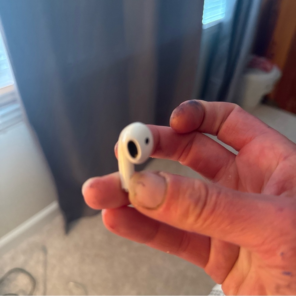 White Ghost-Shaped Wearable Accessory